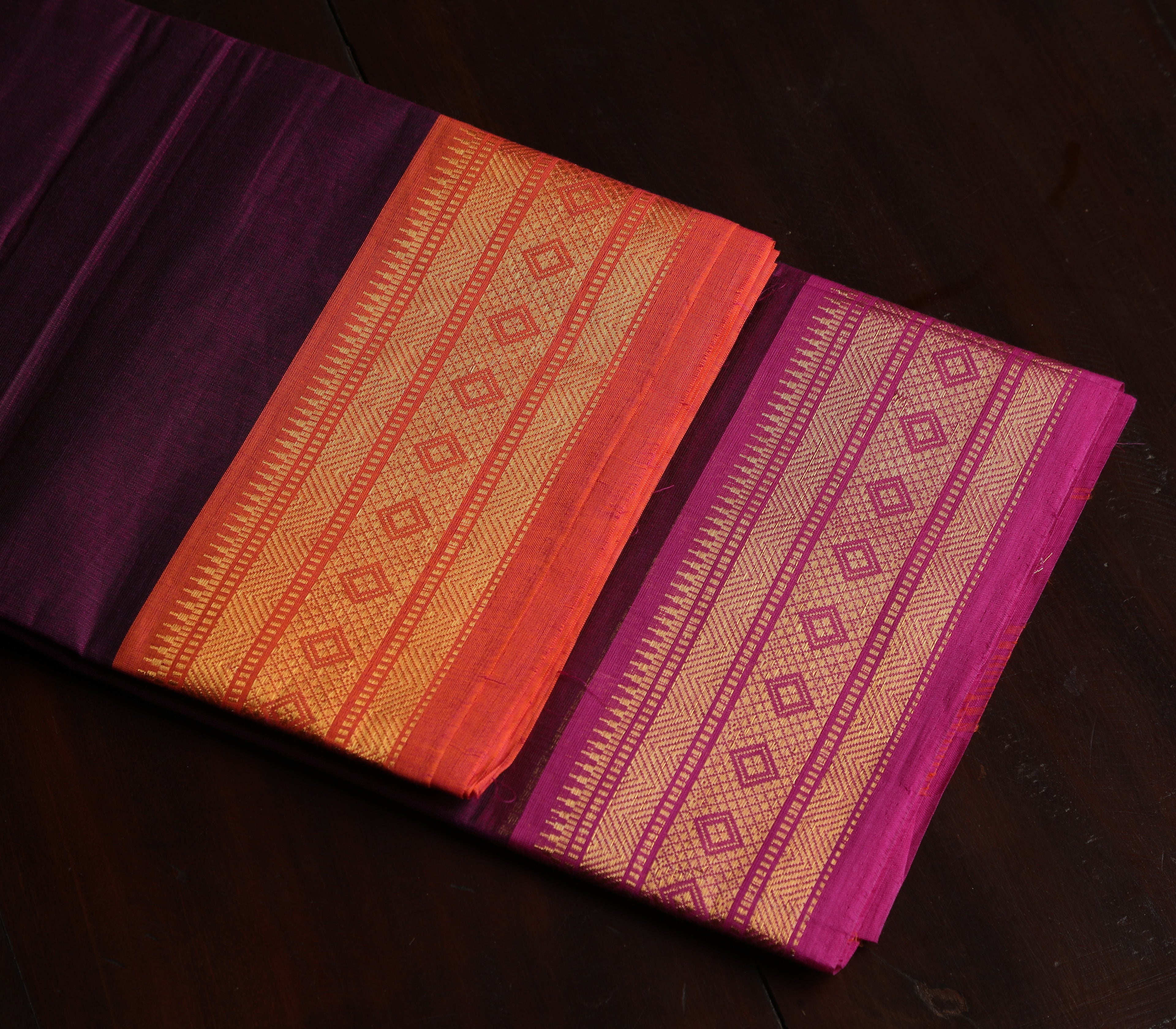 Mangalgiri Cotton (with zari)