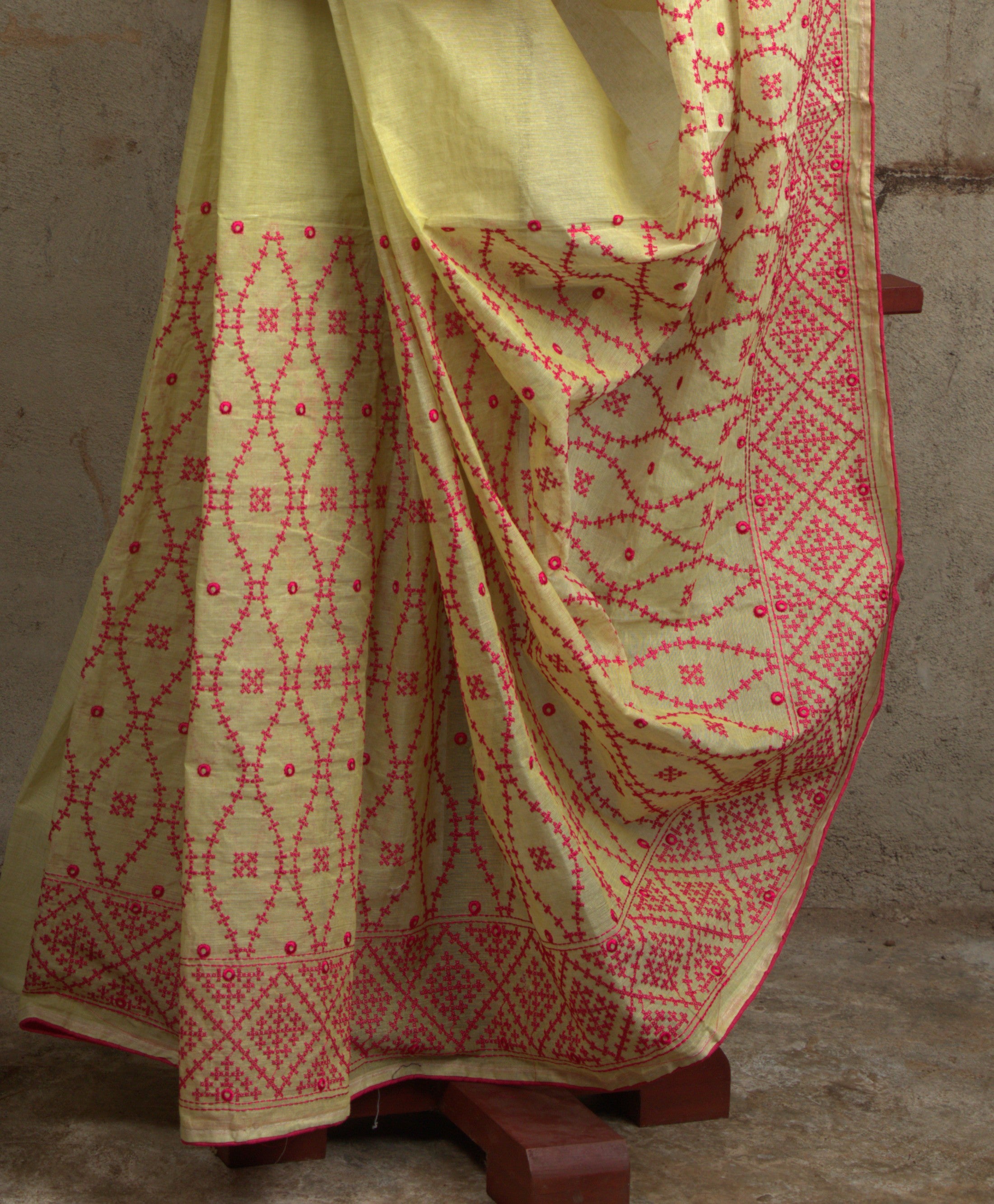 Chikankari - Geometric Patterns