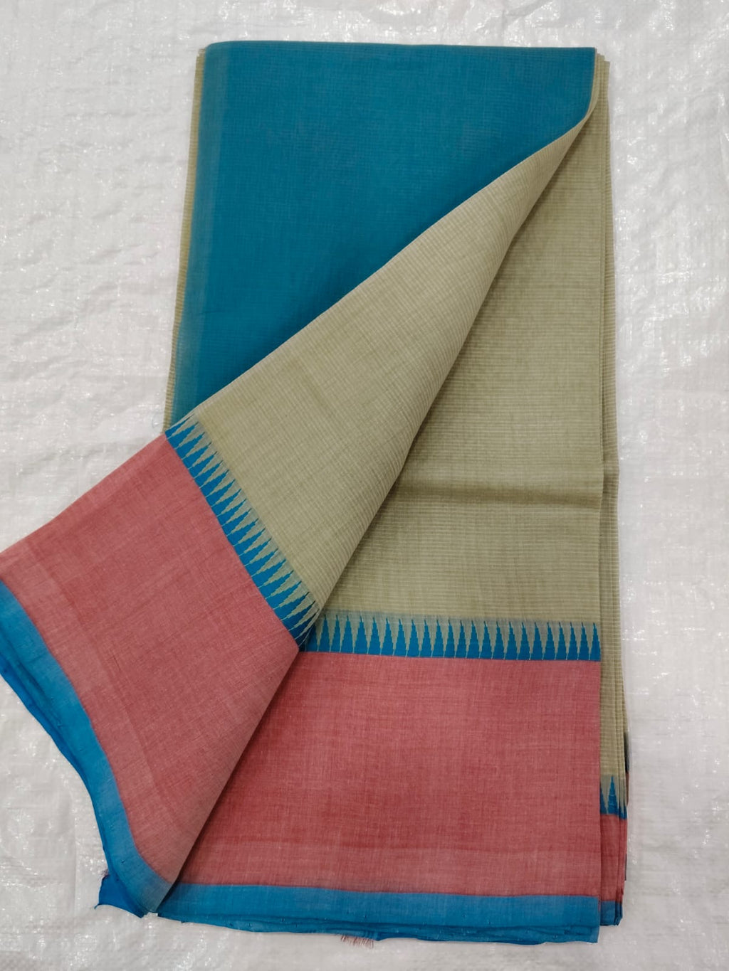 Mangalgiri Cotton (with zari)